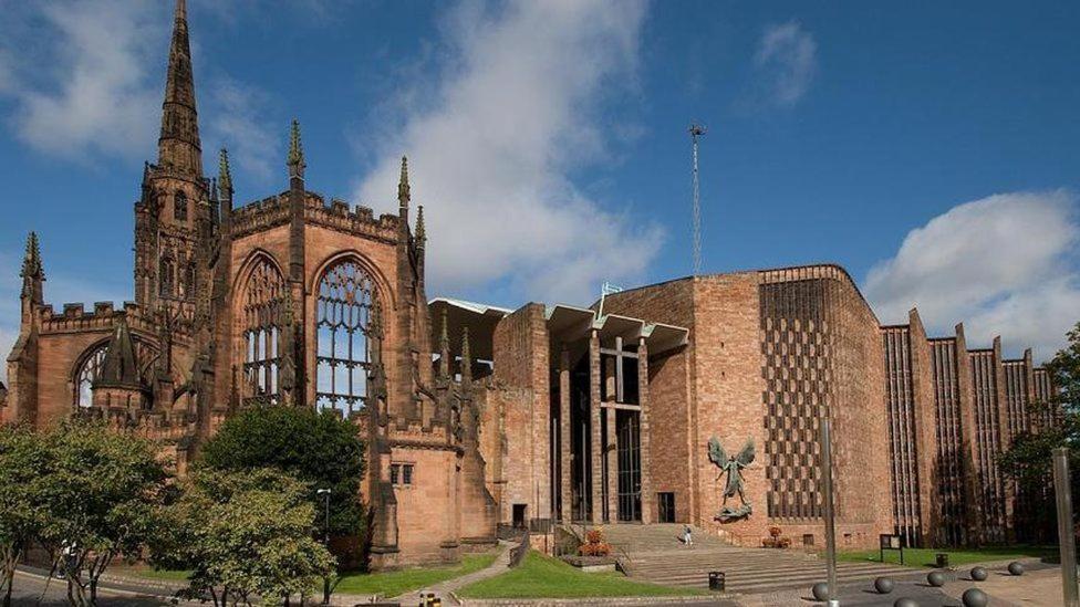 Cosy Family Home - Coventry City Centre - Entire House Экстерьер фото